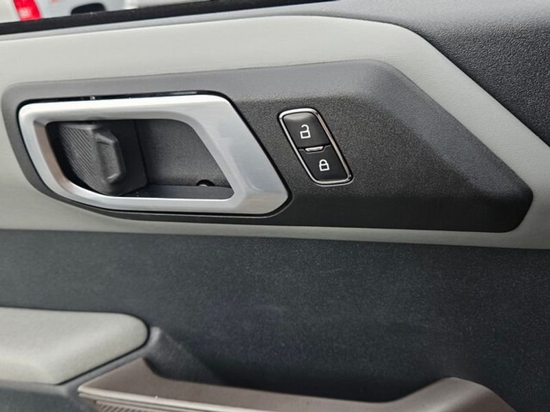 Used 2023 Area 51 Ford Badlands image 33