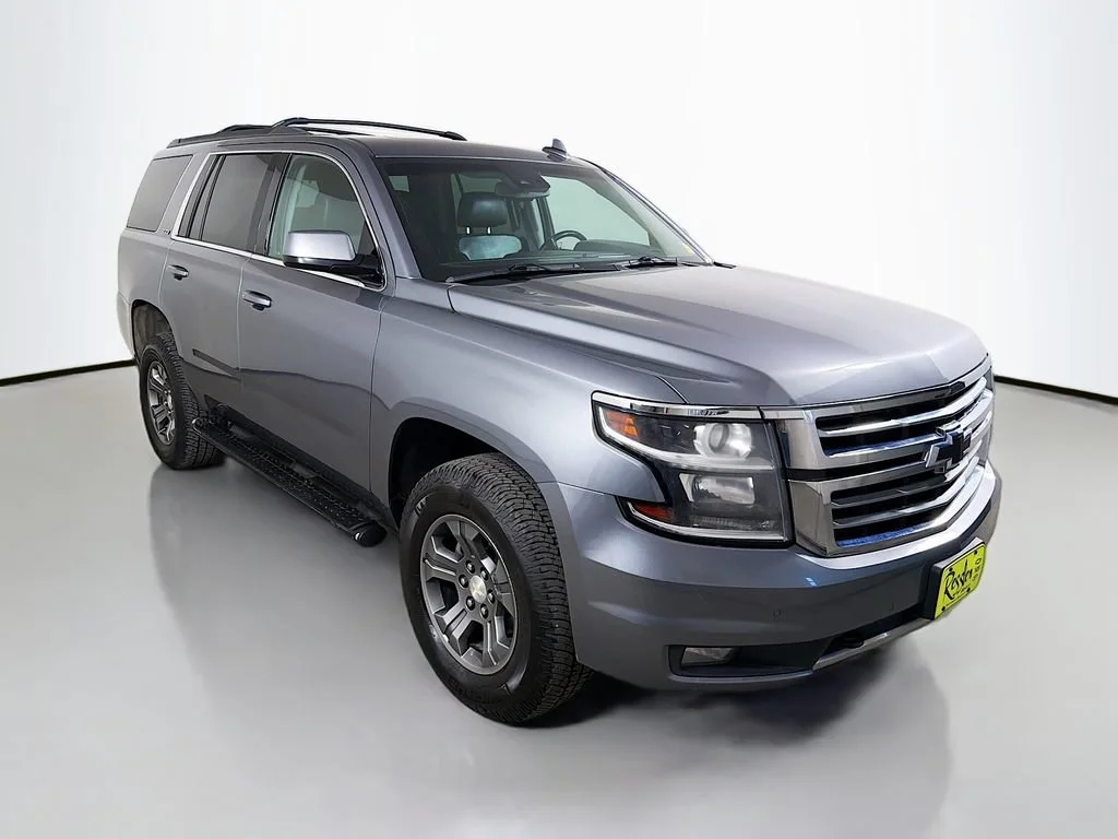 Used 2018 SATIN STEEL METALLIC Chevrolet LT image 4