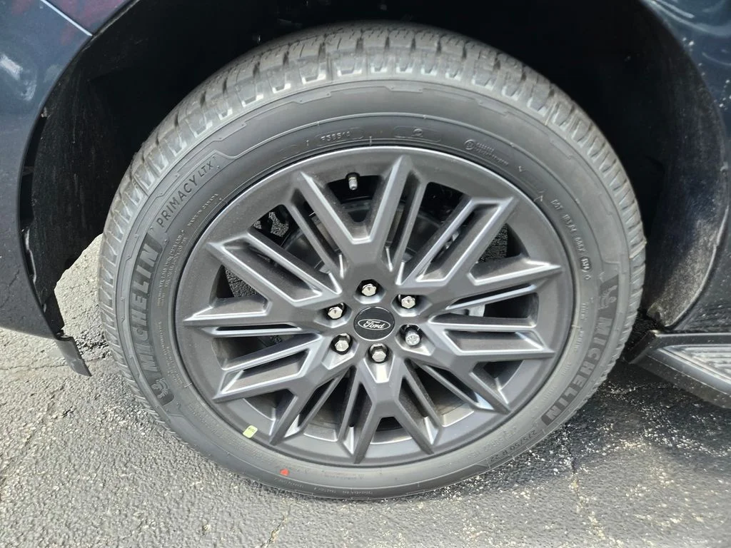 New 2026 Stone Blue Metallic Ford Platinum® image 37