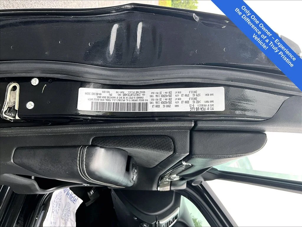 Used 2015 Black Jeep SRT image 35