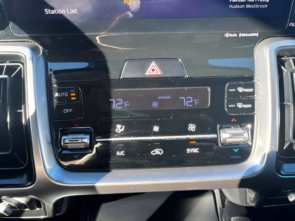 Used 2022 Gray Kia X-Line EX image 23