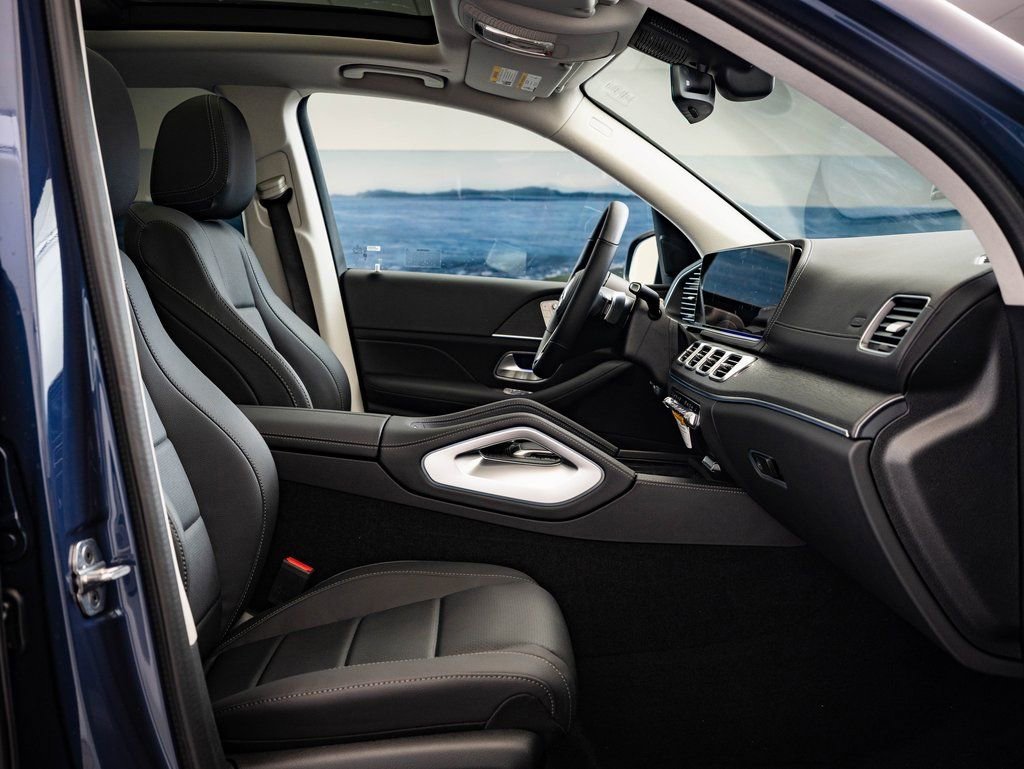 New 2026 Twilight Blue Metallic Mercedes-Benz GLE 350 image 25
