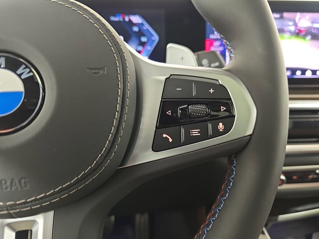 2026 BMW X7 M60i - Photo 19