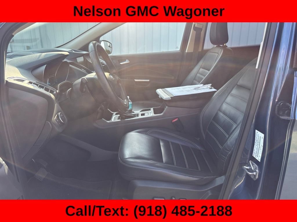 Used 2018 Blue Ford Titanium image 9