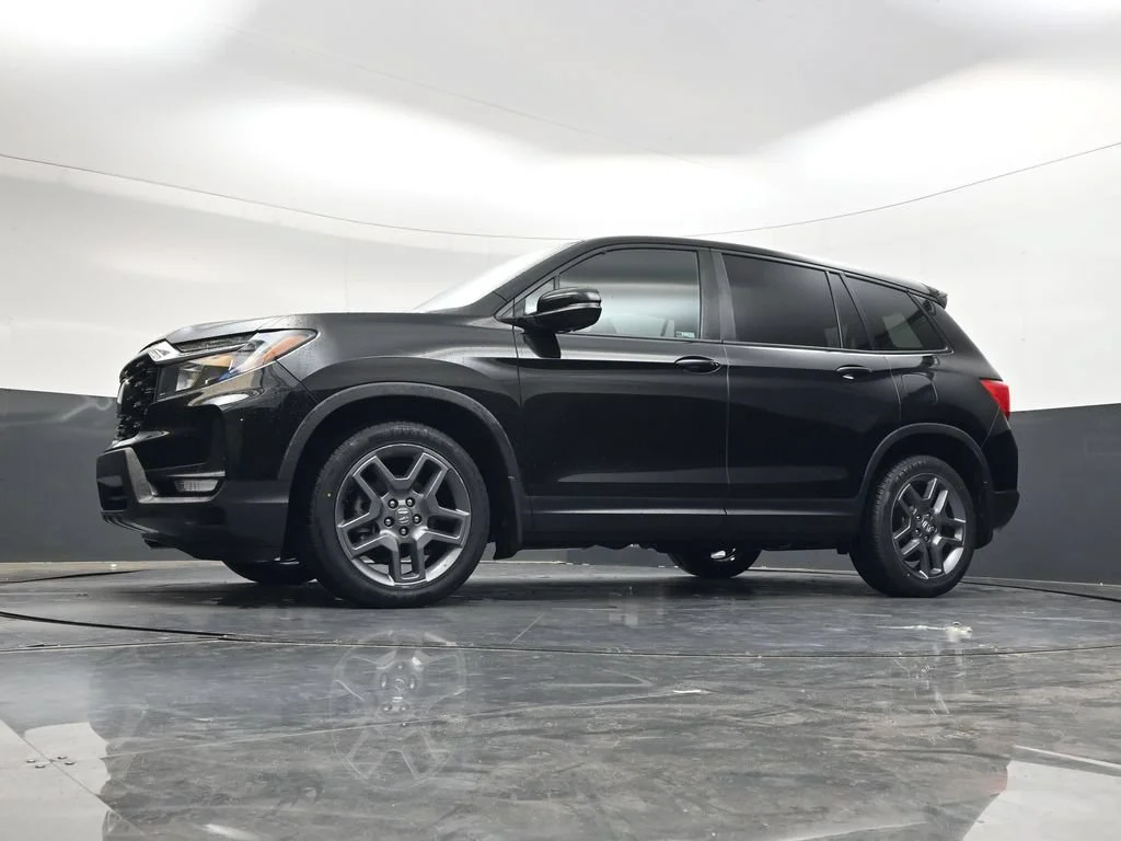 Certified Used 2022 Crystal Black Pearl Honda EX-L image 28