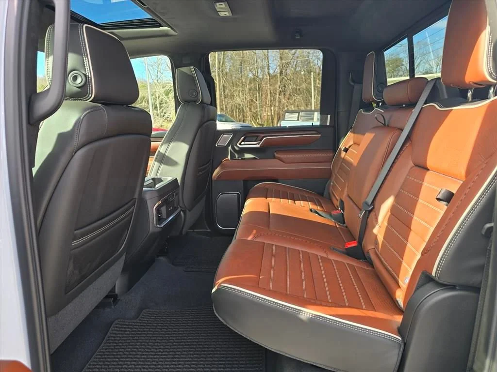 New 2026 Glacier White Tricoat GMC Denali Ultimate image 11