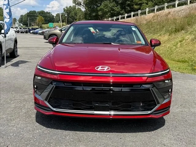 Used 2026 Red Hyundai SE image 16