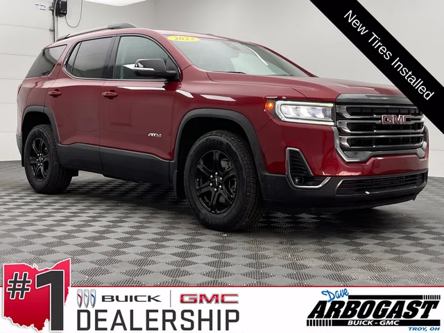 2023 GMC Acadia AT4