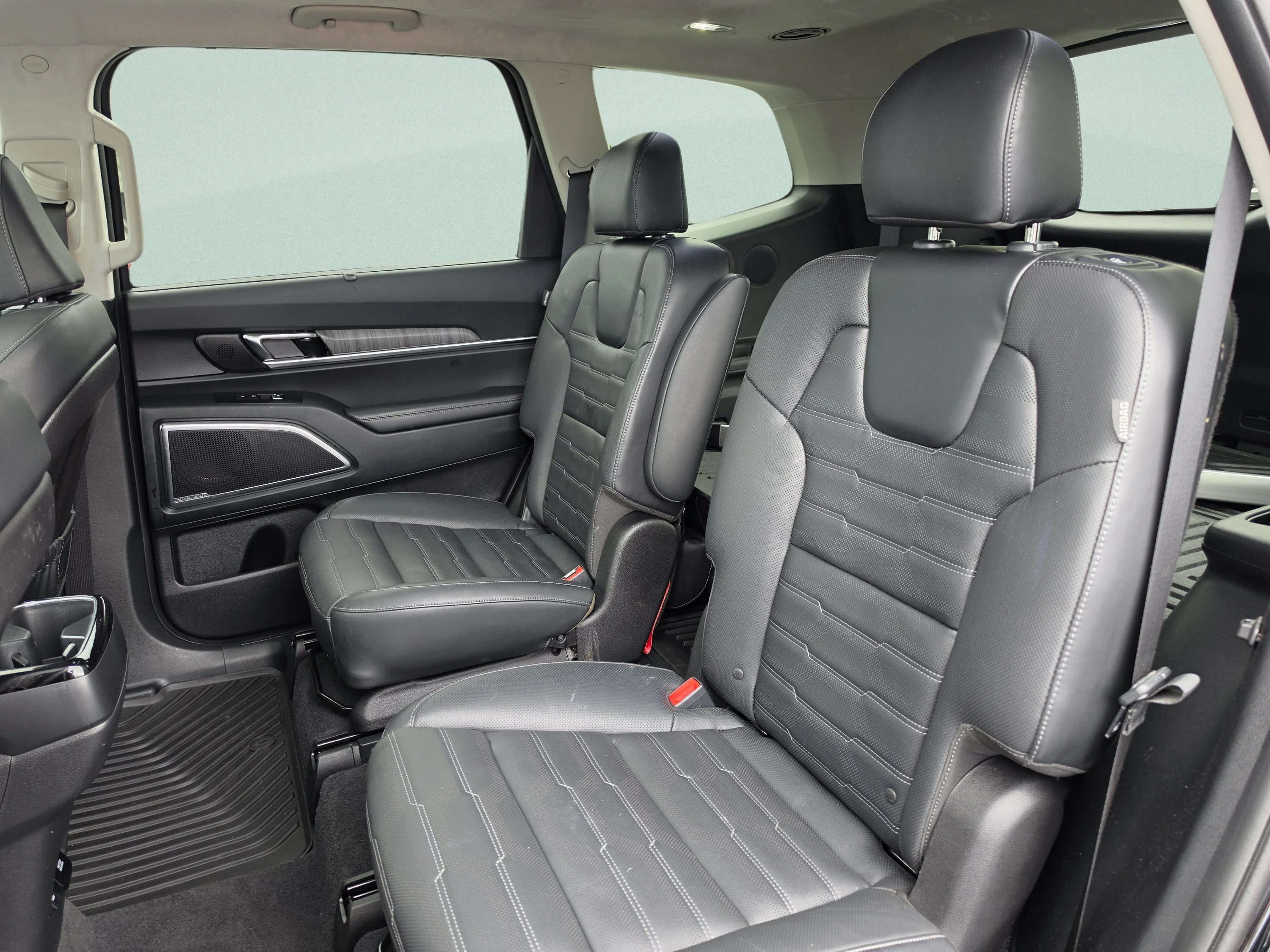 Used 2024 Ebony Black Kia SX Prestige image 24