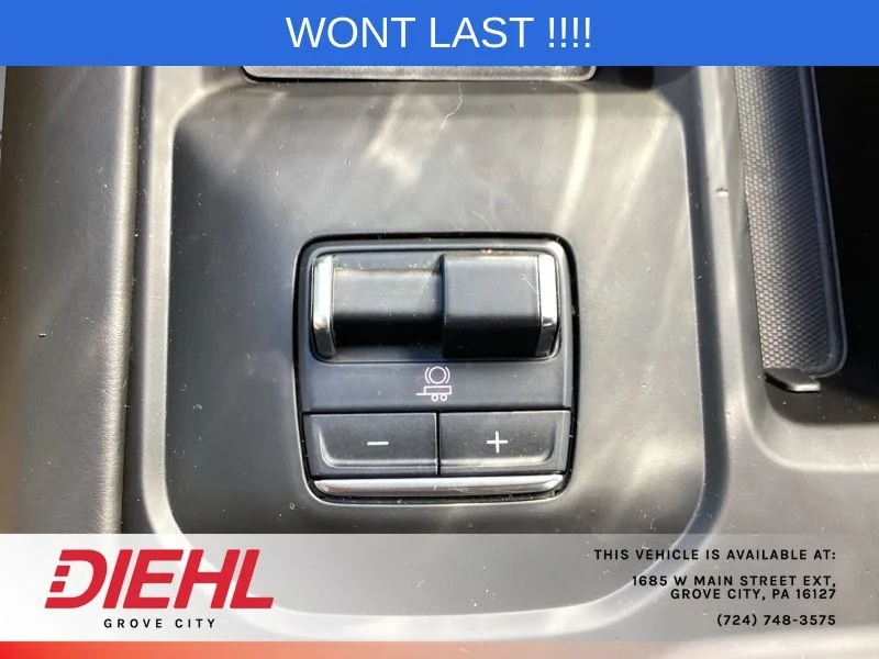 Used 2024 Blue GMC Denali Ultimate image 35