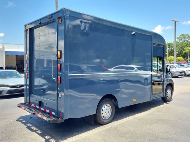 Used 2022  Ram Low Roof image 6