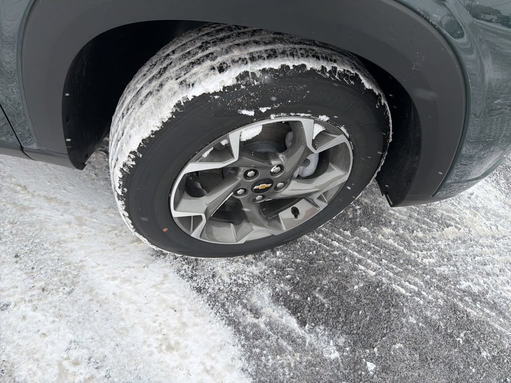 2026 Chevrolet Trax LT - Photo 13