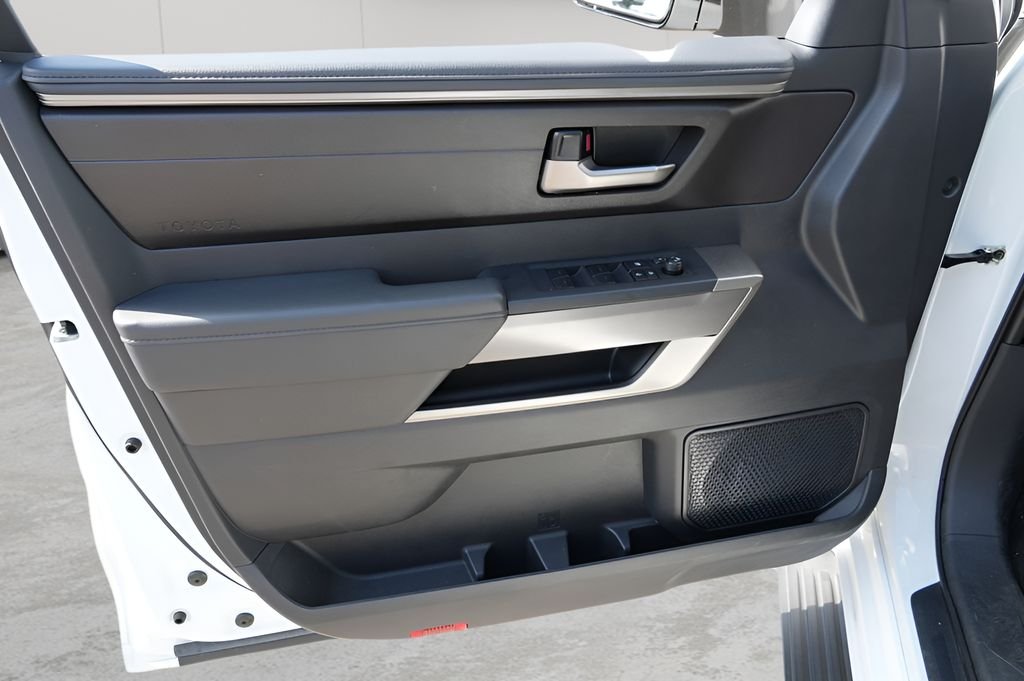 Used 2026 Ice Cap Toyota SR5 image 18