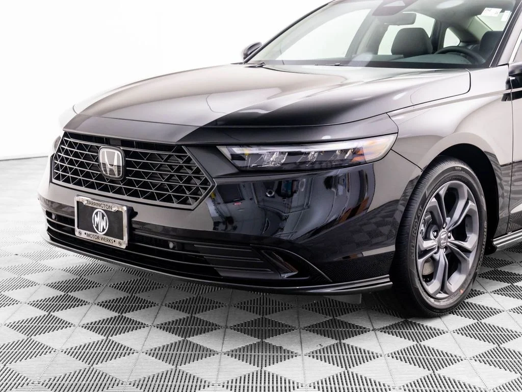 New 2026 Black Honda EX-L image 38