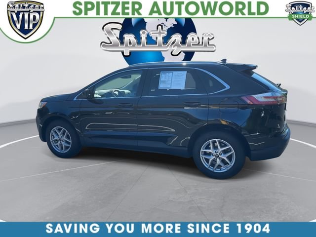 Used 2024 Black Ford SEL image 8