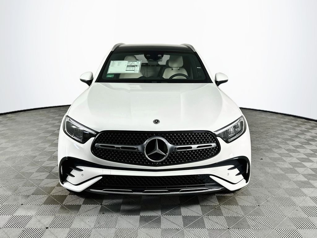 New 2027 Polar White Mercedes-Benz GLC 350e image 2