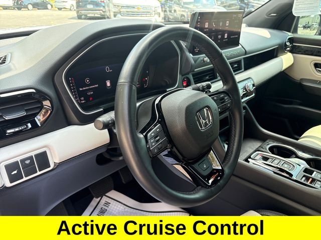 Certified Used 2026 Sonic Gray Pearl Honda TrailSport Elite Blackout image 14