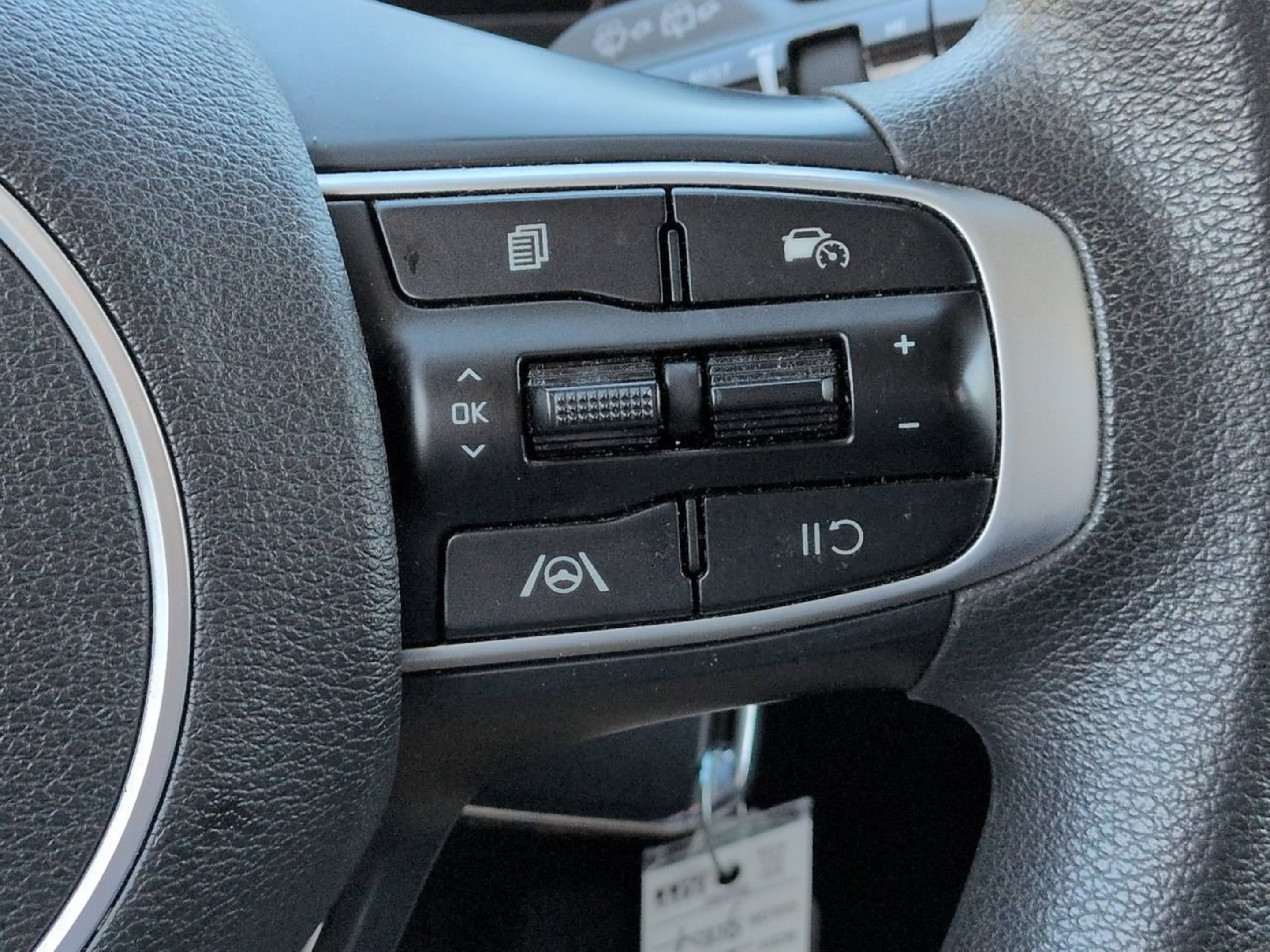 Used 2024 Gravity Gray Kia LX image 23