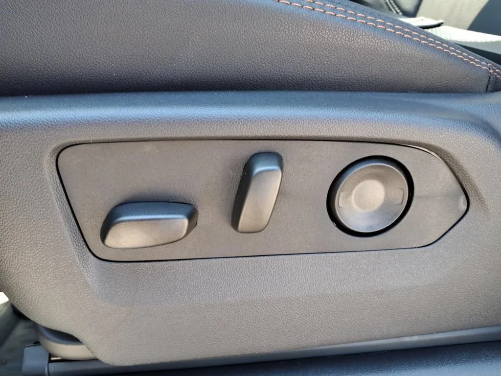 2026 GMC Sierra 2500HD AT4 - Photo 14