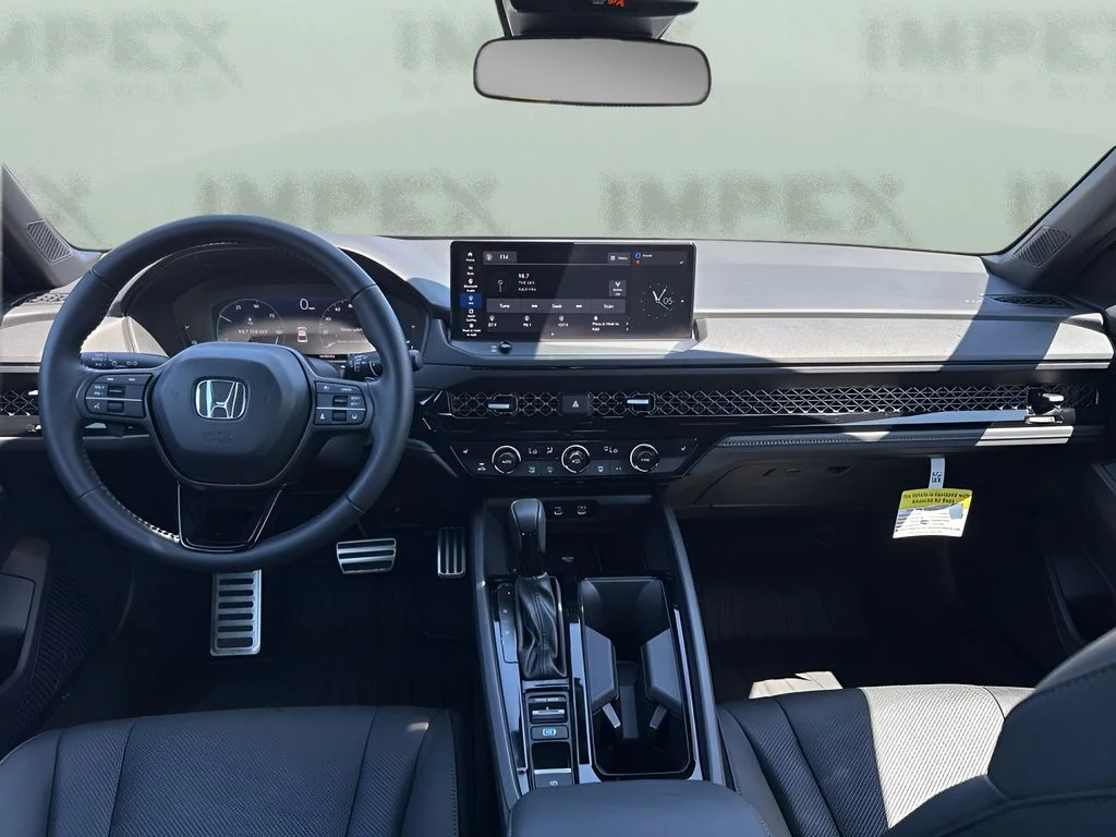 Used 2025 Silver Honda Sport-L image 15