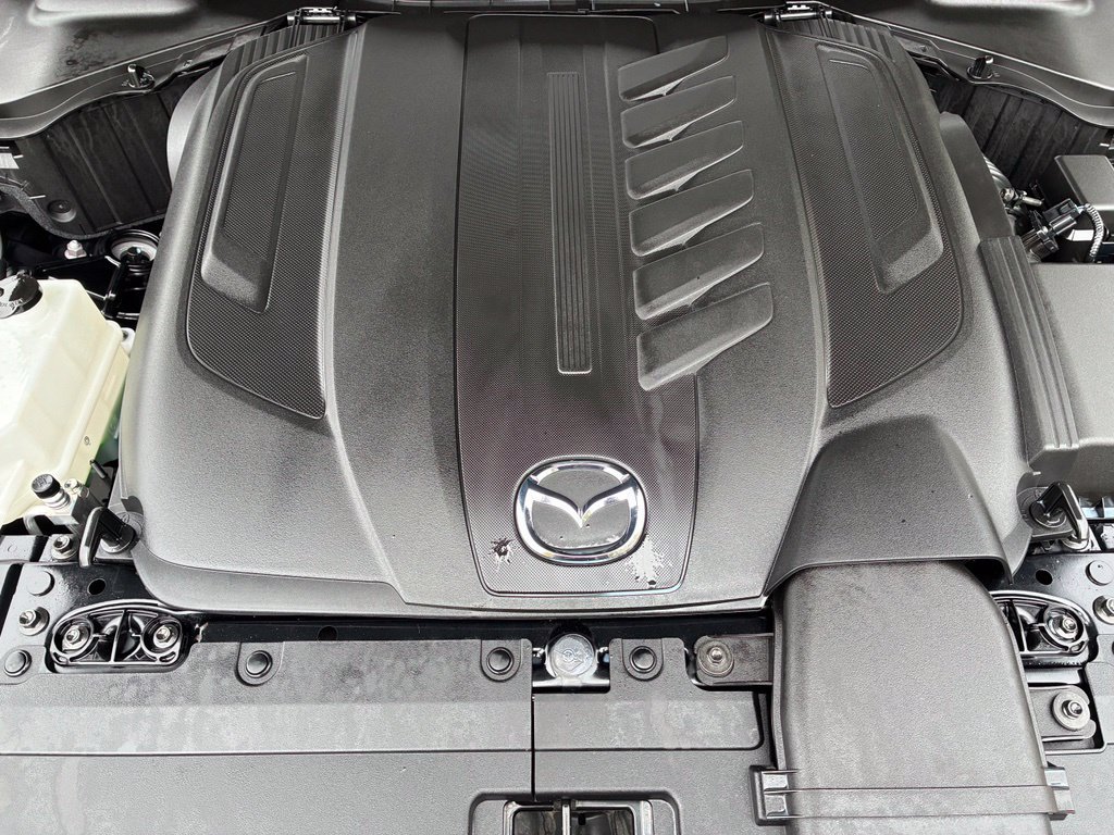 Used 2026 Black Mazda 3.3 Turbo Select image 35