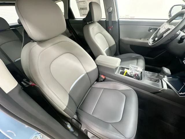 New 2027 Blue Kia EX image 25