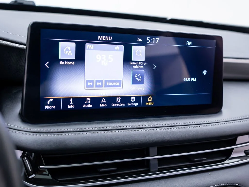 Certified Used 2023 Black INFINITI LUXE image 24