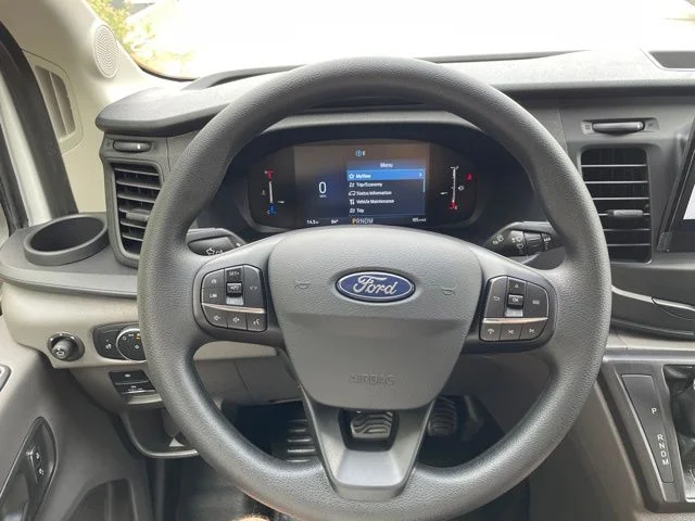 New 2026 OXFORD WHITE Ford Base image 16