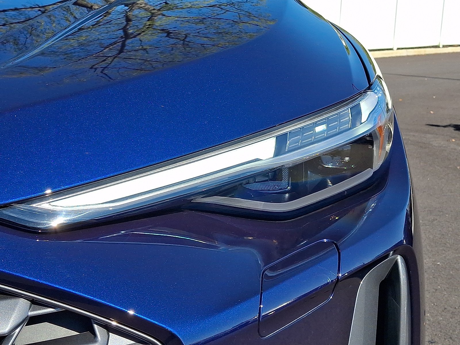 Used 2025 Navarra Blue Metallic   2D2d Audi Premium Plus image 9
