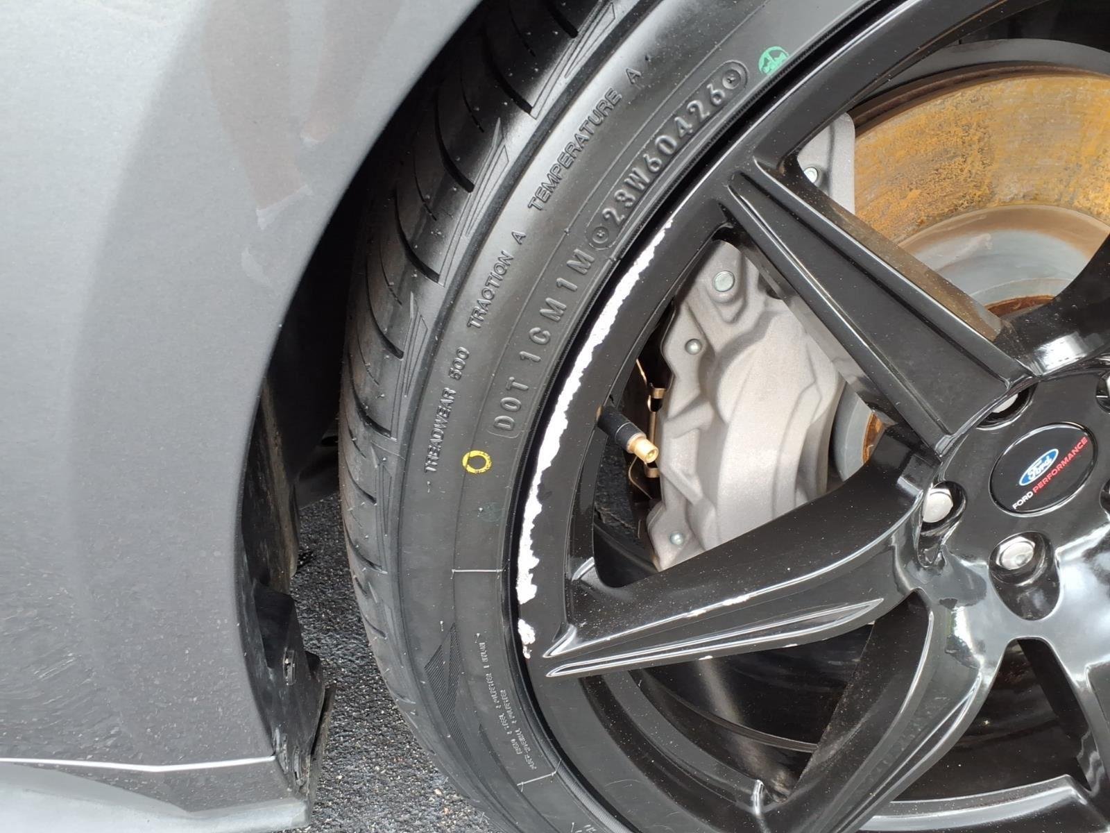 Used 2021 Carbonized Gray Metallic Ford GT Premium image 34