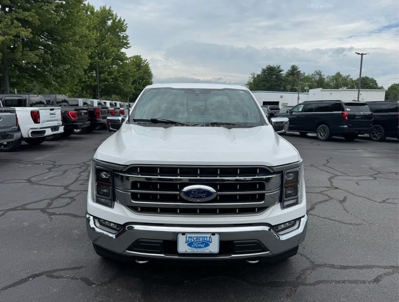 Certified Used 2021 Oxford White Ford LARIAT image 9