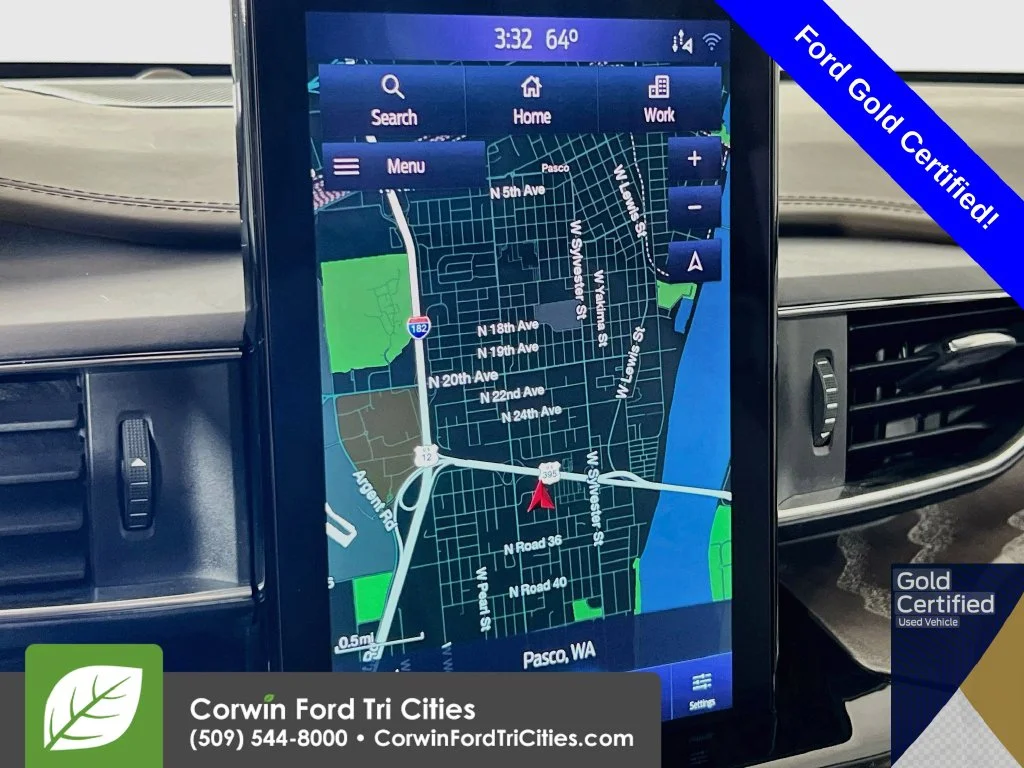 Used 2021 White Ford Platinum image 21