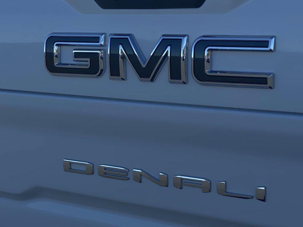 2026 GMC Sierra 3500HD Denali Ultimate - Photo 42