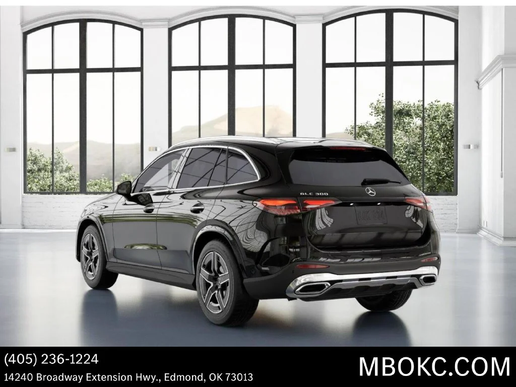 Used 2026 Black Mercedes-Benz GLC 300 image 29
