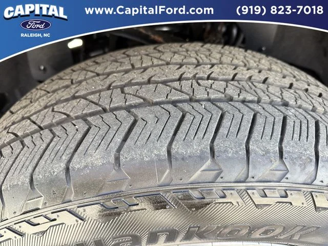 Used 2023  Ford XLT image 13