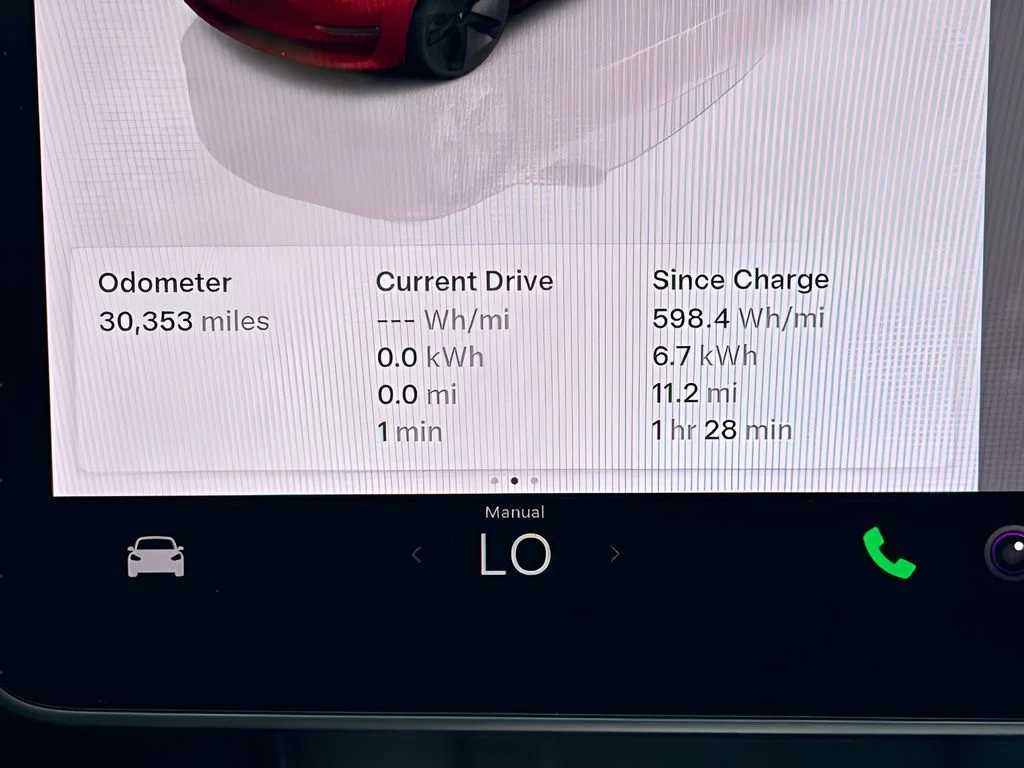 Used 2022 Red Tesla Long Range image 18