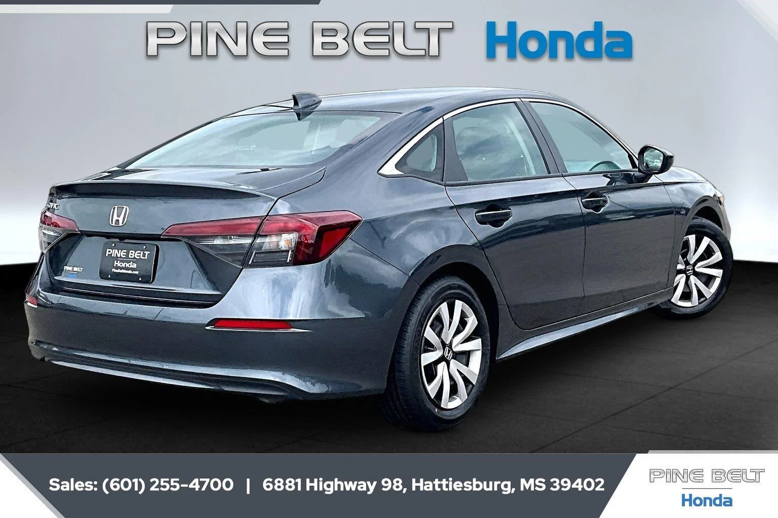 Used 2025 Meteorite Gray Metallic Honda LX image 11