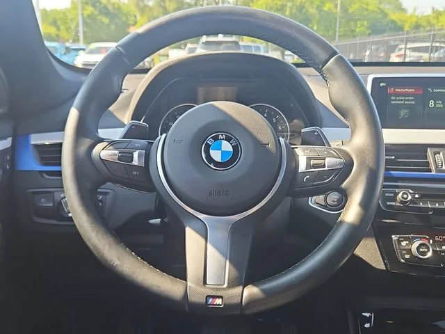 Used 2018 Silver BMW xDrive28i image 15