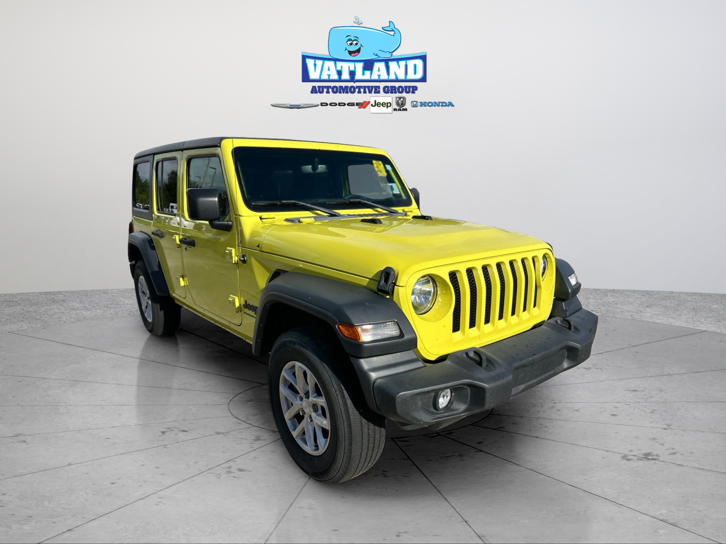 Used 2023 Yellow Jeep Sport S image 22