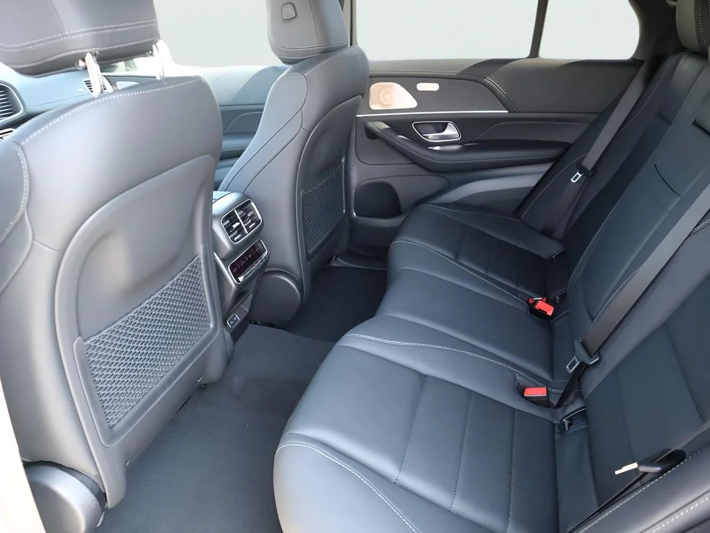 Used 2026 MANUFAKTUR Alpine Gray Mercedes-Benz GLE 450 image 22