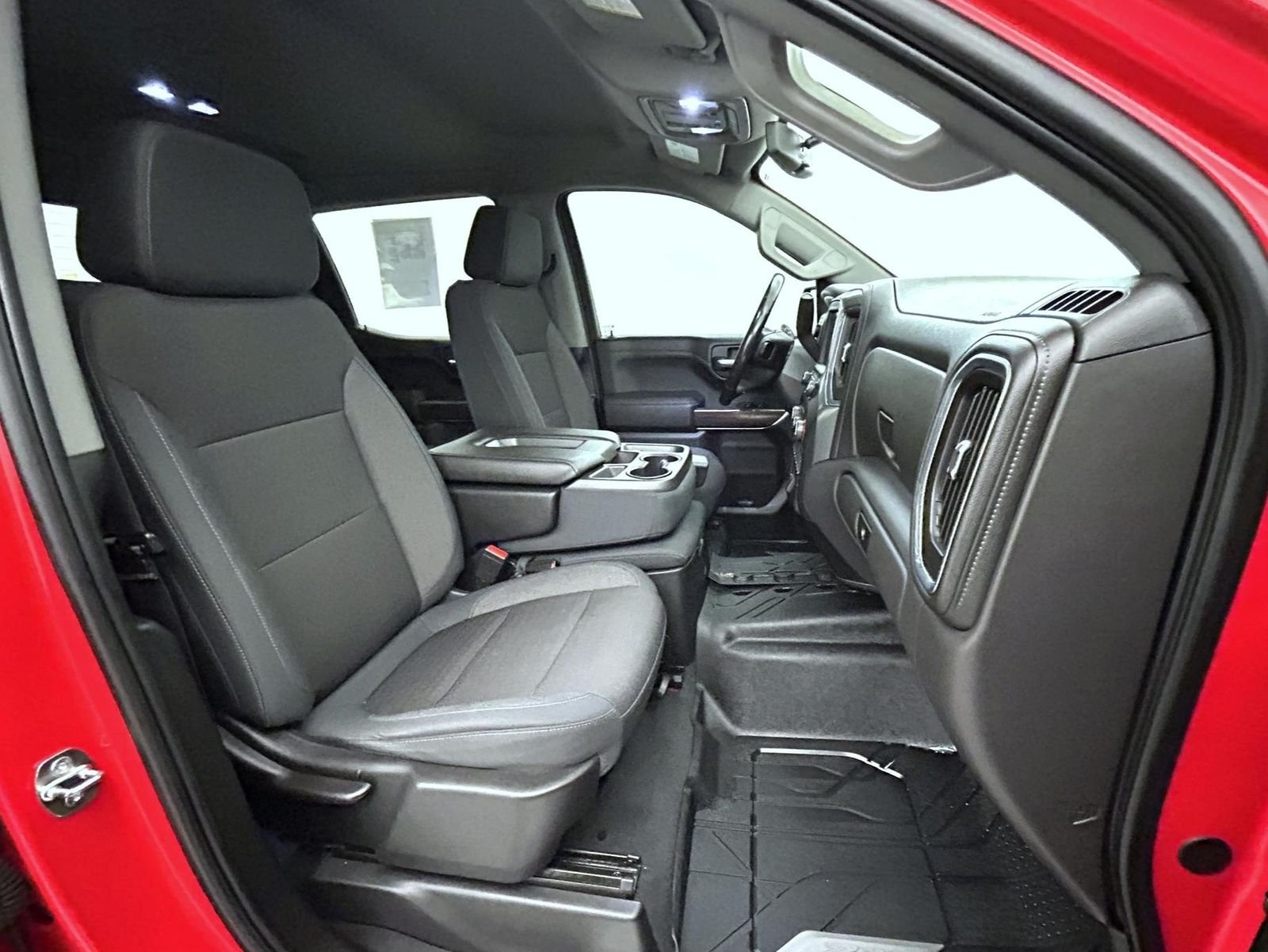 Used 2019 Red Chevrolet RST image 15