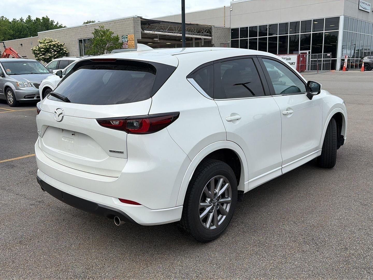 Used 2024 Rhodium White Metallic Mazda 2.5 S Select image 46