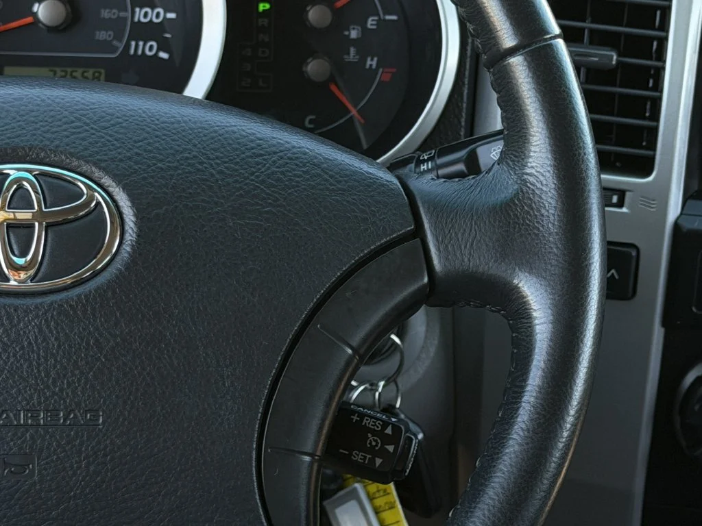 Used 2008 Silver Toyota SR5 image 14