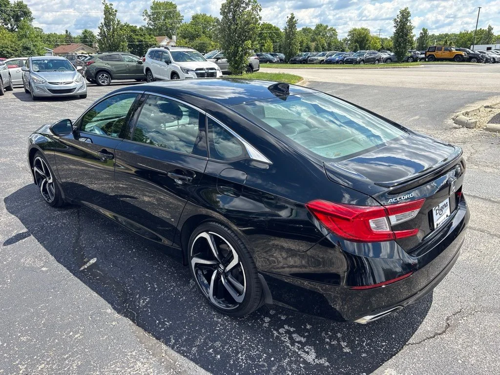 Used 2022 Black Honda Sport image 5