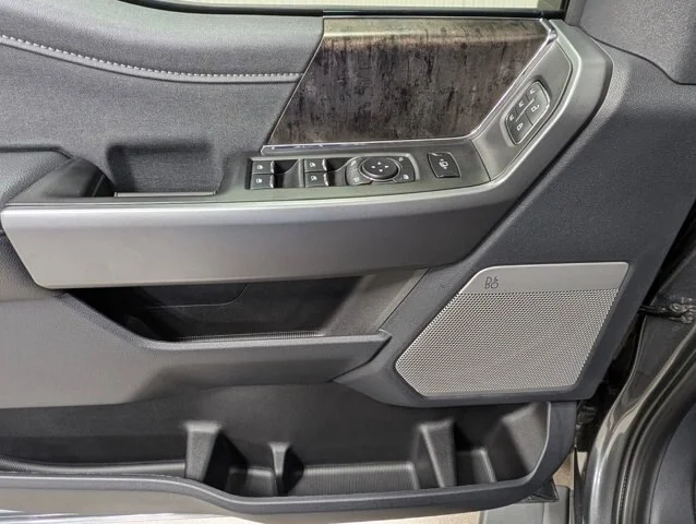 New 2026 Carbonized Gray Metallic Ford F-250® Lariat® image 51