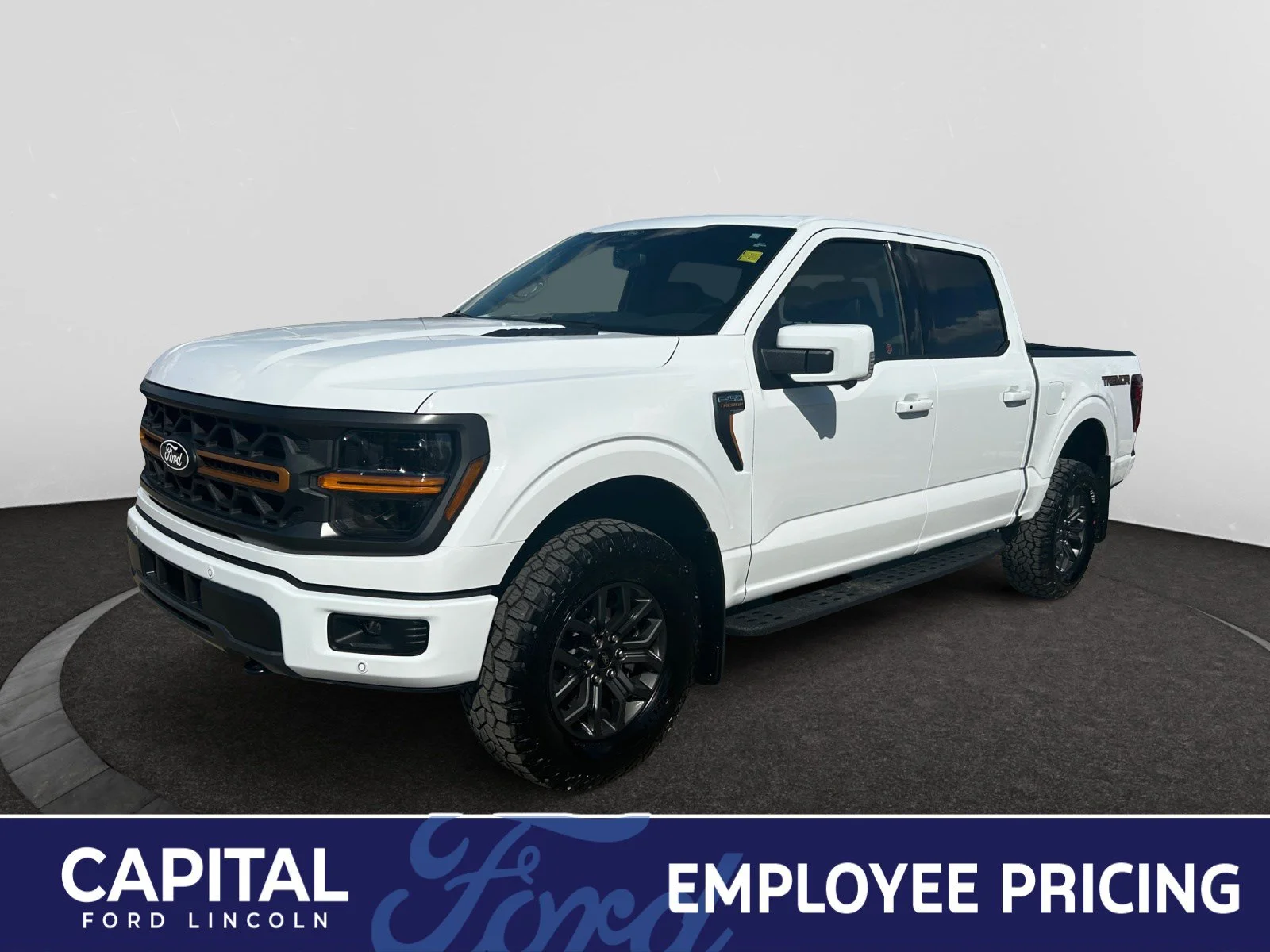 New 2026 Oxford White Ford Tremor image 1