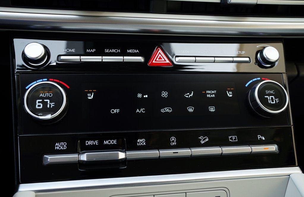 2025 Hyundai Santa Fe SEL - Photo 20