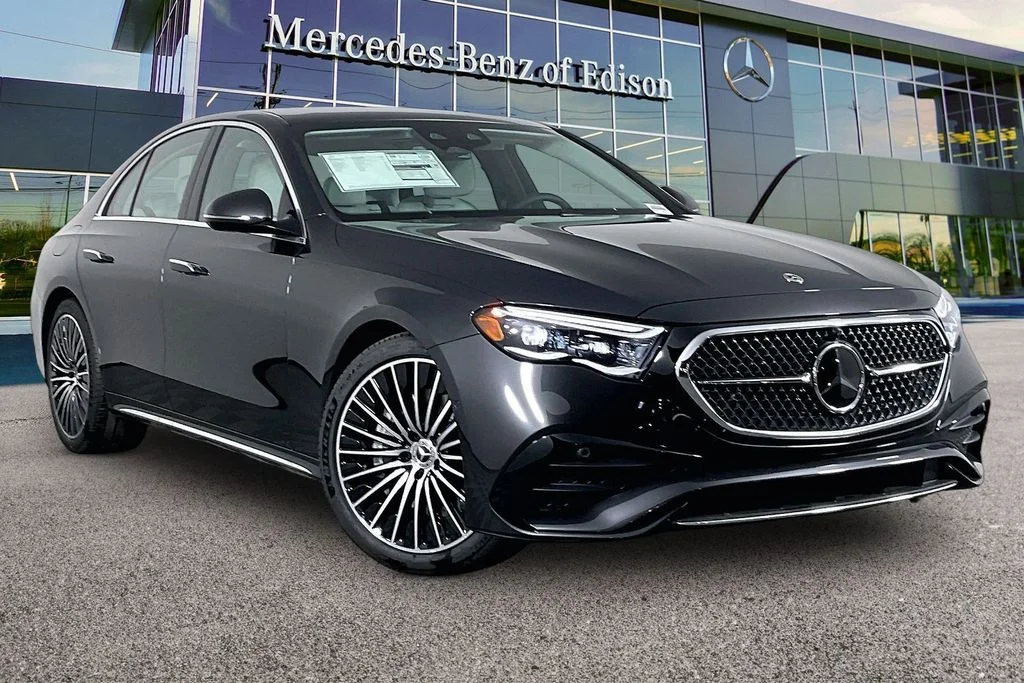 2026 Mercedes-Benz E-Class E450 4MATIC's photo