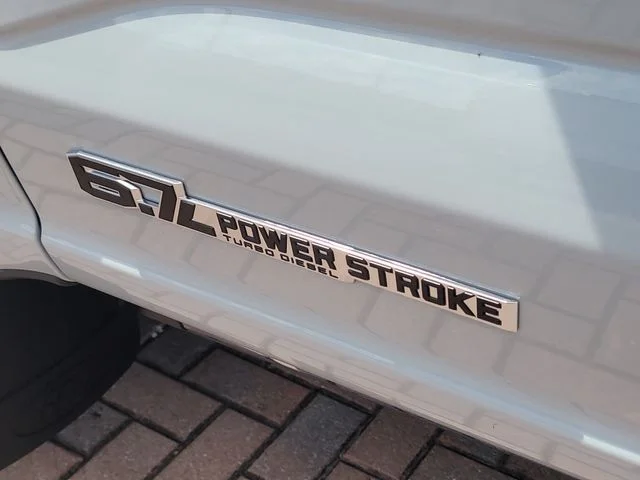New 2026 Avalanche Ford Lariat image 10