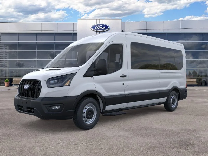 New 2026 Oxford White Ford Passenger Van XL image 31